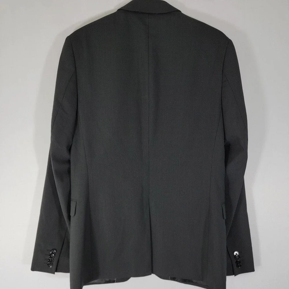 Express Photographer Men's Sport Coat Two Button CH Black Striped 36R Fitted‎